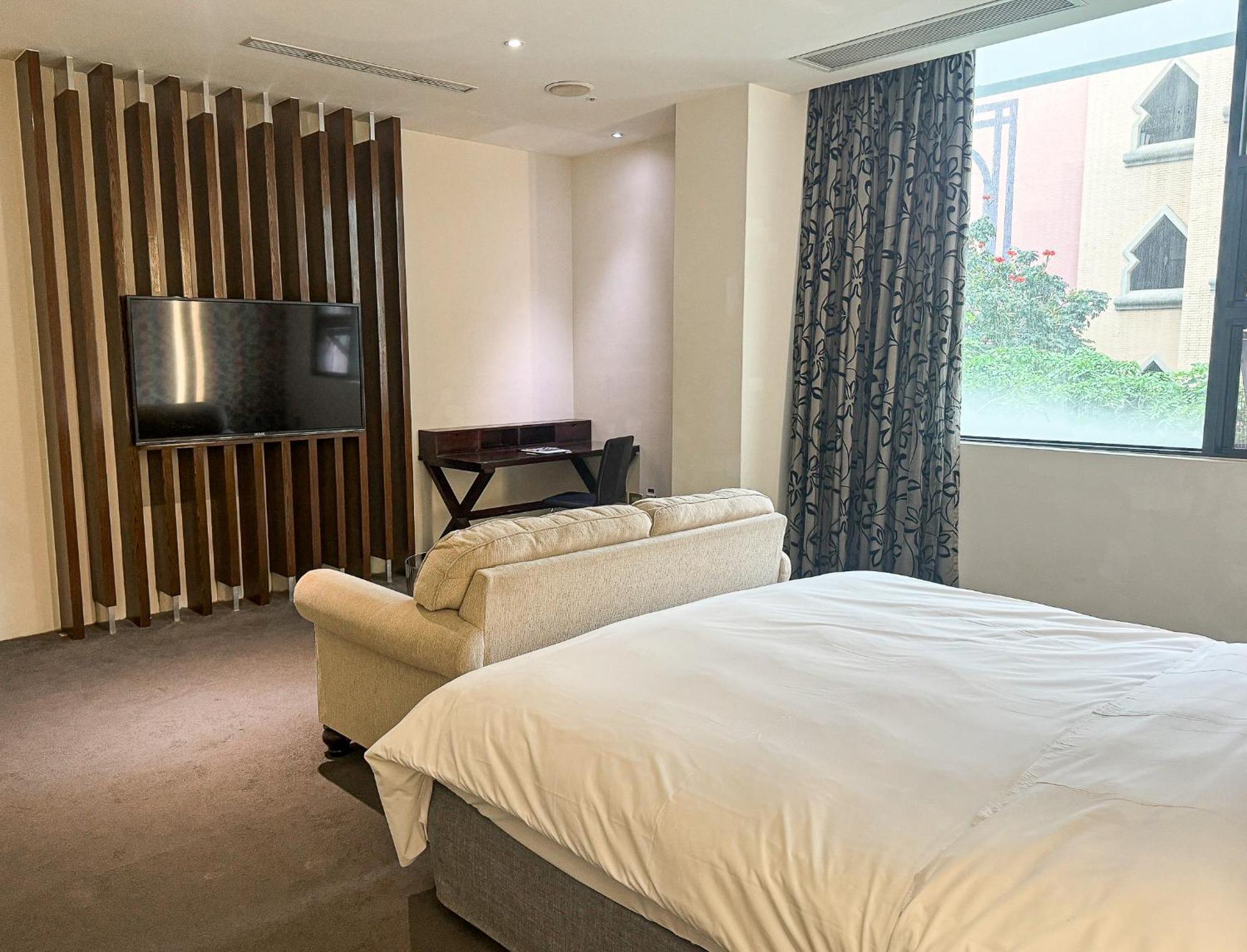 All-Ur Boutique Motel - Taichung Branch Eksteriør billede