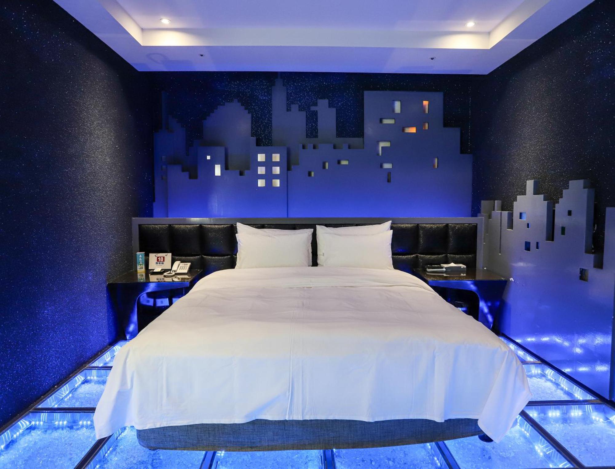 All-Ur Boutique Motel - Taichung Branch Eksteriør billede