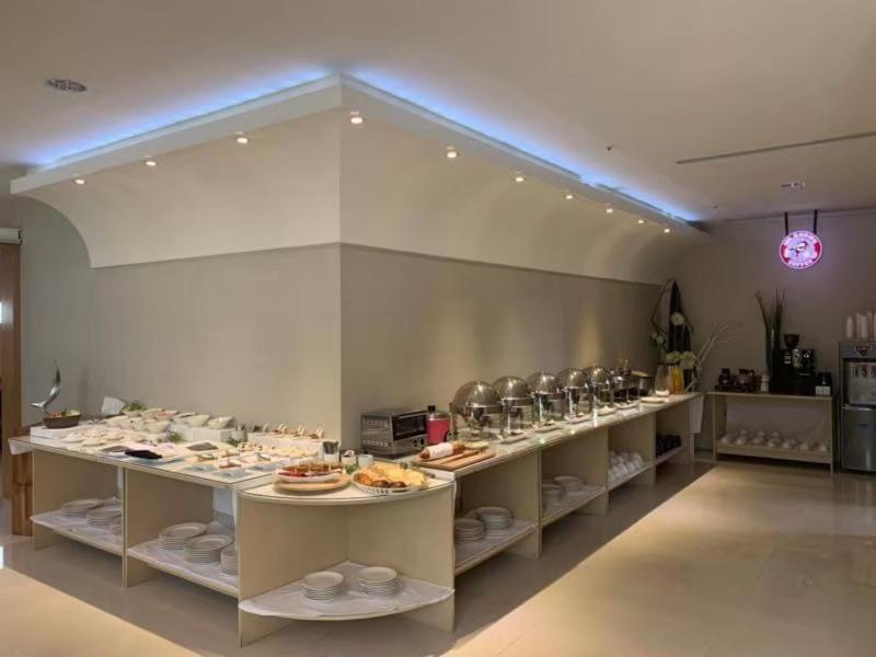 All-Ur Boutique Motel - Taichung Branch Eksteriør billede