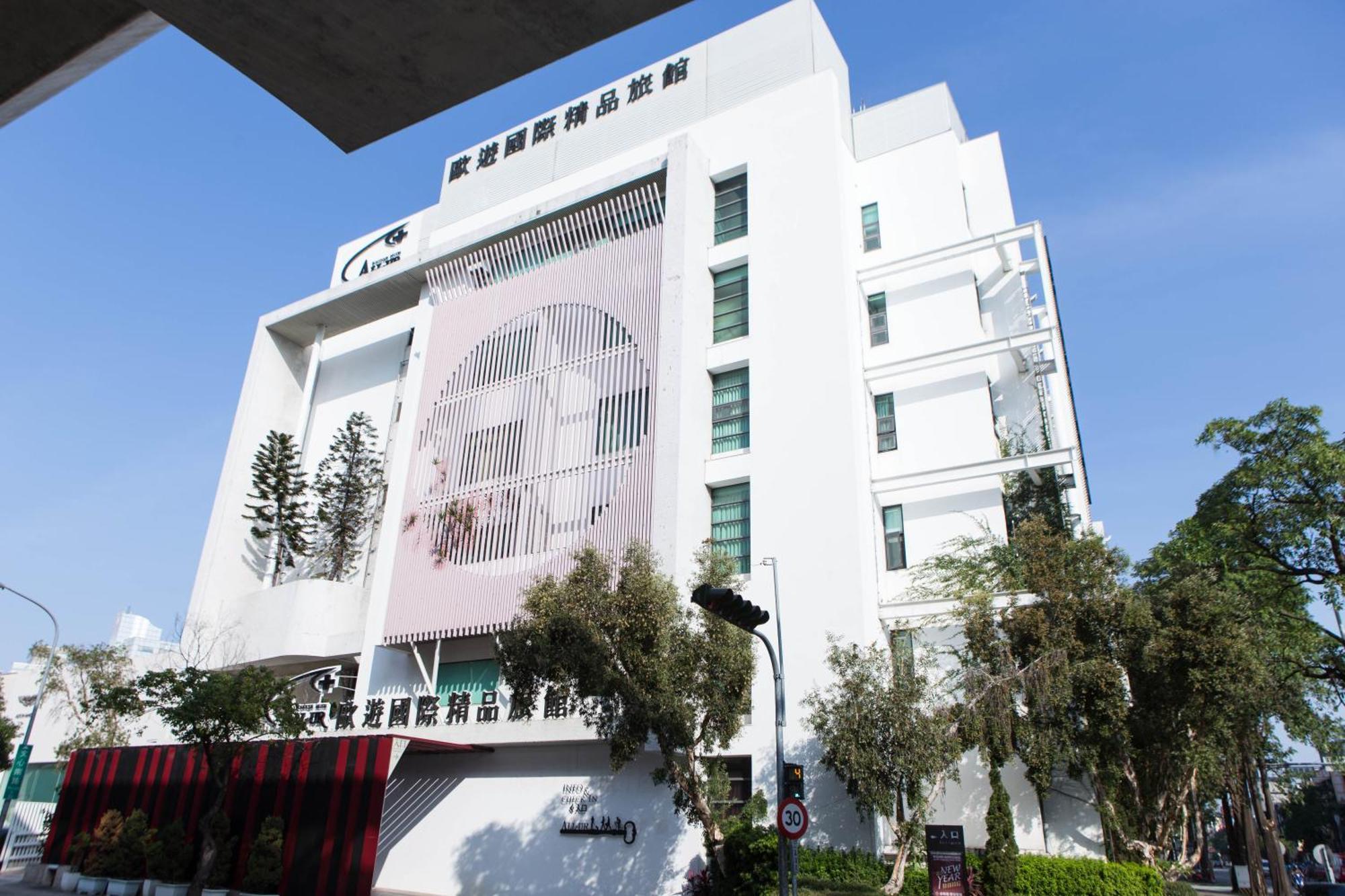 All-Ur Boutique Motel - Taichung Branch Eksteriør billede